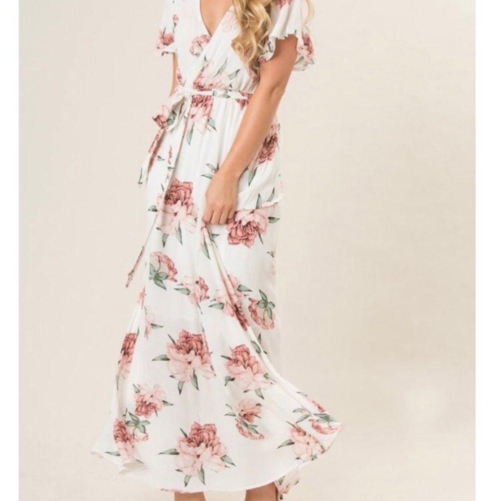 White floral maxi dress